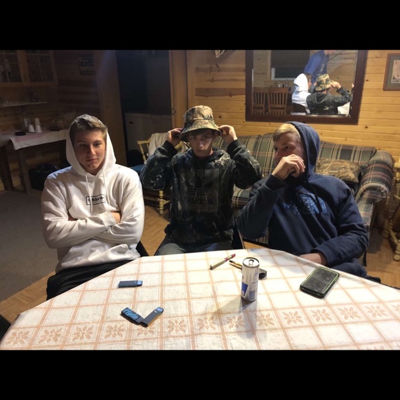 Meet your Posher, Eli - Picture 1 of 1